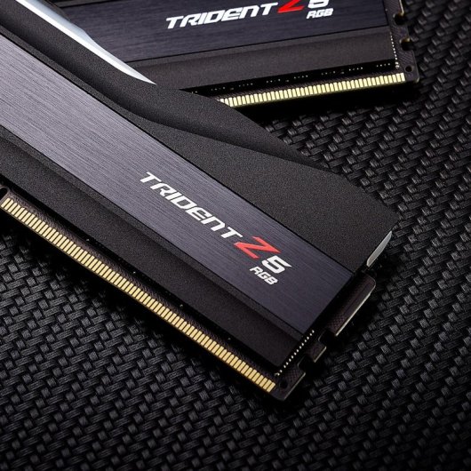 G.Skill Trident Z5 RGB DDR5 6400MHz 64GB 2x32GB CL32 Intel XMP 3.0