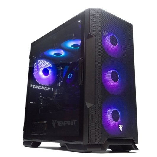 AMD Ryzen 7 5700X/32 GB/1 TB SSD/RTX 3050 pronto per PcCom LE