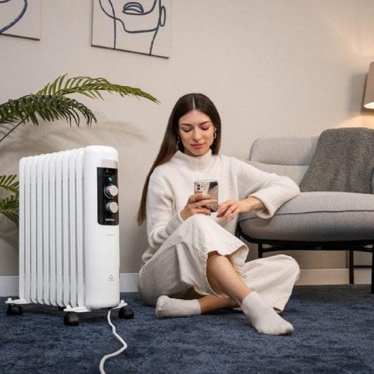 Radiateur électrique Cecotec Readywarm 11050 Space 2500W compact avec thermostat sécurité