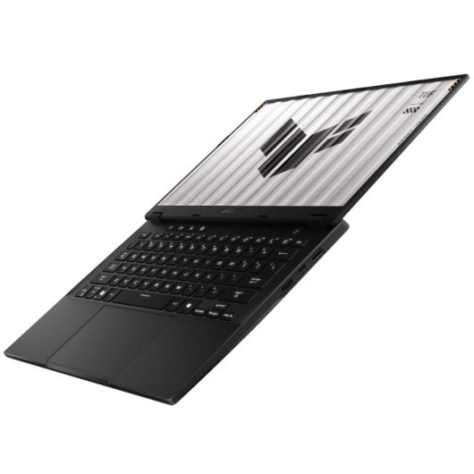 ASUS TUF Gaming FA401UU-RG004W AMD Ryzen™ 7 8845HS Ordinateur portable 35,6 cm (14") 2.5K 16 Go LPDDR5x-SDRAM 1 To SSD NVIDIA GeForce RTX 4050 Wi-Fi 6E (802.11ax) Windows 11 Home Gris