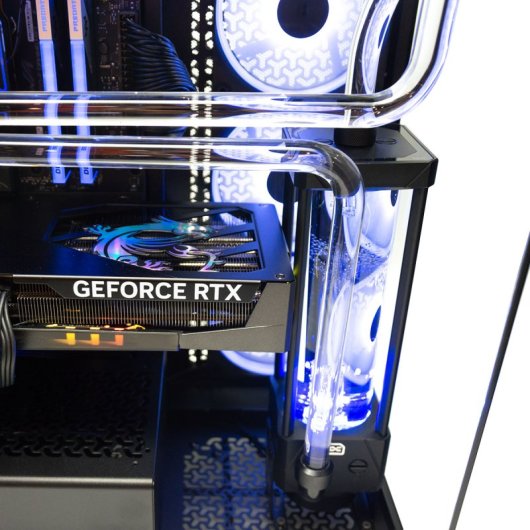 PcCom Custom AMD Ryzen 7 9800X3D / 32 GB / 2TB SSD / RTX 5070 Ti + Windows 11 Pro