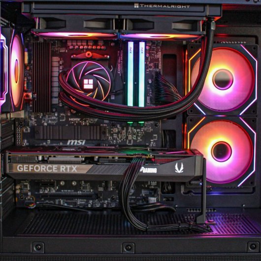 PCM Aeon Reaper Intel Core i7-14700KF/32GB/1TB SSD/RTX 5070