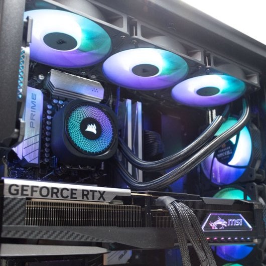 PcCom Ultimate By StarWraith AMD Ryzen 7 9800X3D / 64GB / 2TB / RTX 5080 + Windows 11
