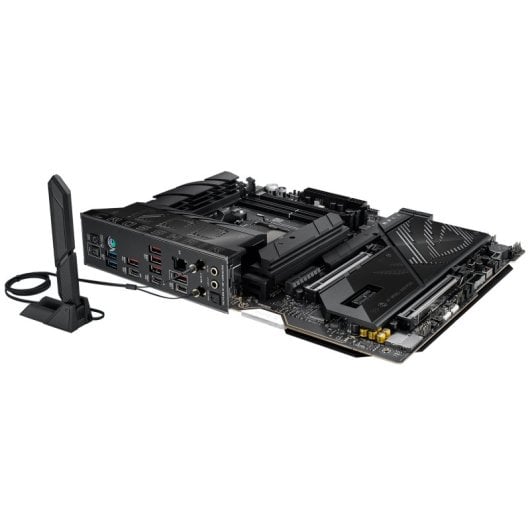 ASUS ROG CROSSHAIR X870E APEX