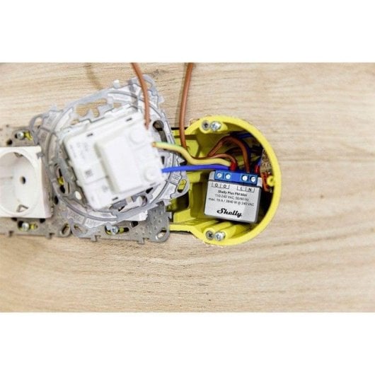 Relais Wi-Fi Shelly Plus PM Mini Wi-Fi Bluetooth Contrôle de l’éclairage Suivi de l’énergie Encastrable