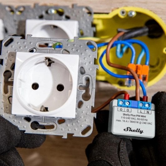 Relais Wi-Fi Shelly Plus PM Mini Wi-Fi Bluetooth Contrôle de l’éclairage Suivi de l’énergie Encastrable