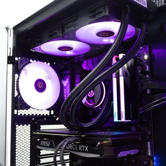 PcCom Imperial AMD Ryzen 7 7800X3D / 32 Go / SSD 2 To / RTX 4070 + Windows 11 Famille - Magic City
