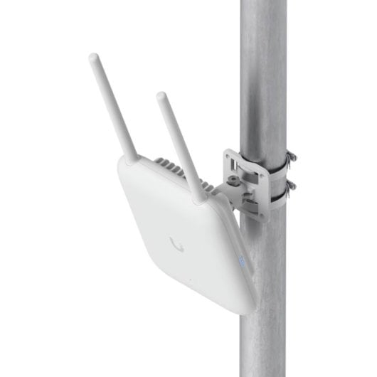 Ubiquiti U7 Pro Outdoor Tri-Band PoE+ WiFi 7 Access Point Weiß