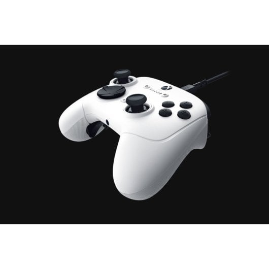 Manette de jeu filaire eSport Razer Wolverine V3 Tournament Edition pour PC/Xbox, blanche