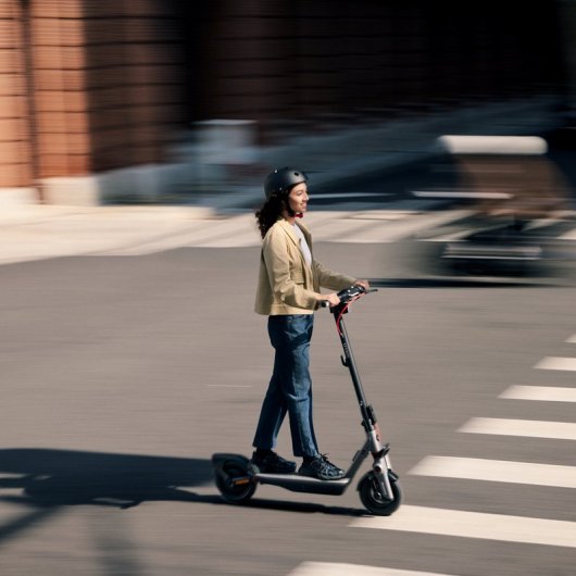 Segway Ninebot F3 E Patinete Eléctrico 1000W 70Km Suspension Hidraúlica Bluetooth Negro