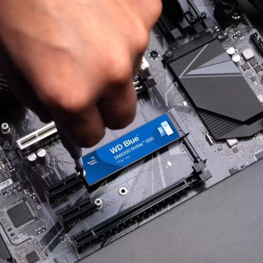 WD Blue SN5000 500GB Disco SSD 5000MB/s M.2 PCIe 4.0 NVMe Gen4