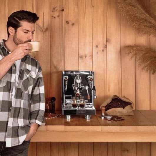 Cafeteira Profissional Cecotec Baristeo Iconic 1,7L 15 bares com PID e grupo E61