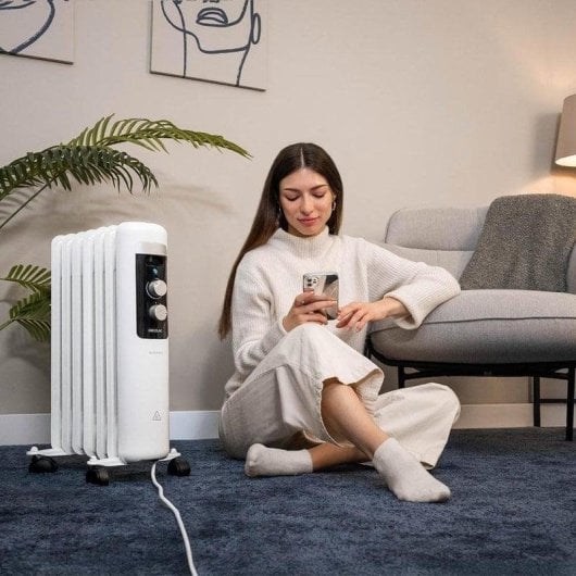 Radiateur à Huile Cecotec ReadyWarm 750 Space White 1500W 7 Éléments Sécurité Antibasculement