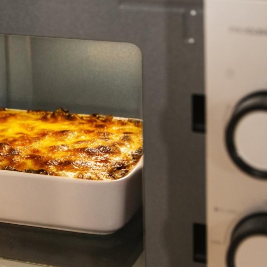 Forno a microonde Cecotec Proclean 3160 con piano cottura 20L, grill 700W, 3DWave Ready2Clean