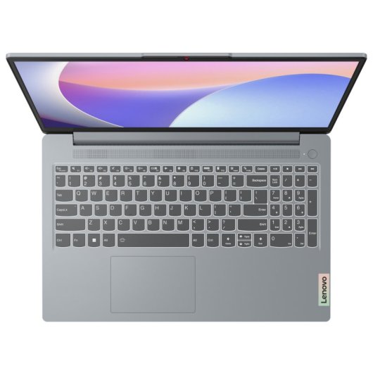 Lenovo IdeaPad Slim 3 15IRH8 Intel Core i7-13620H/16 GB/1 TB SSD/tastiera italiana da 15,6"
