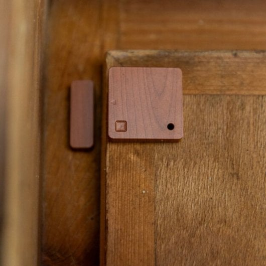 Sensor de puerta/ventana Shelly Bluetooth inalámbrico marrón alcance 30m batería CR2032