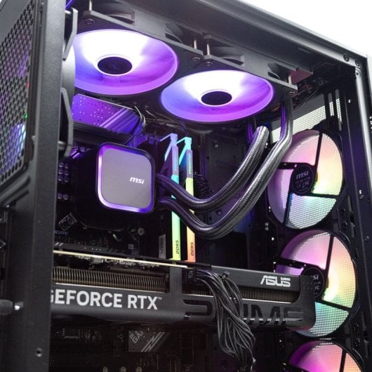 PcCom PBM Advanced Intel Core i7-14700KF / 32GB / 2TB SSD / RTX 5060Ti + Regalo Monitor