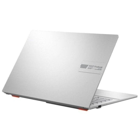 Portátil ASUS Vivobook Go 15 E1504FA-BQ2447 15.6" AMD Ryzen 5 16GB 512GB SSD OLED Prata