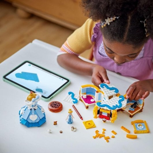 Lego ? Disney Princess Traje De Cenicienta Con Minipersonaje Kit De Construcción Para Peques 43266