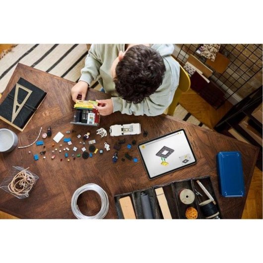 Set di costruzione LEGO Marvel Multiverso Arácnido 76311 375 pezzi