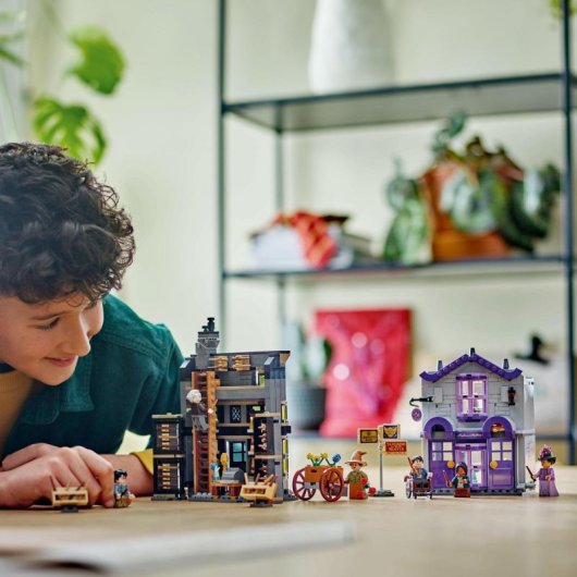 Lego Harry Potter Ollivanders y Túnicas de Madame Malkin +8 Años