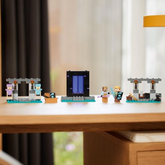 Lego Minecraft La Armería 7+ Años