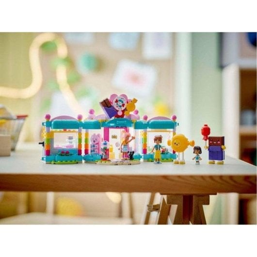 LEGO Friends Boutique de Bonbons Heartlake City 42649 376 pièces