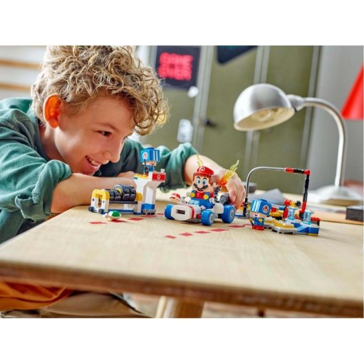 Lego Super Mario Kart: Garaje de Toad, Juguete Personalizable Coche y 2 Figuras para Niños 8+ Años