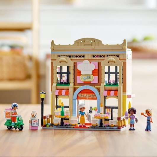 Lego Friends Restaurante y Escuela de Cocina, Juguetes y Utensilios de Cocina 8+ Años