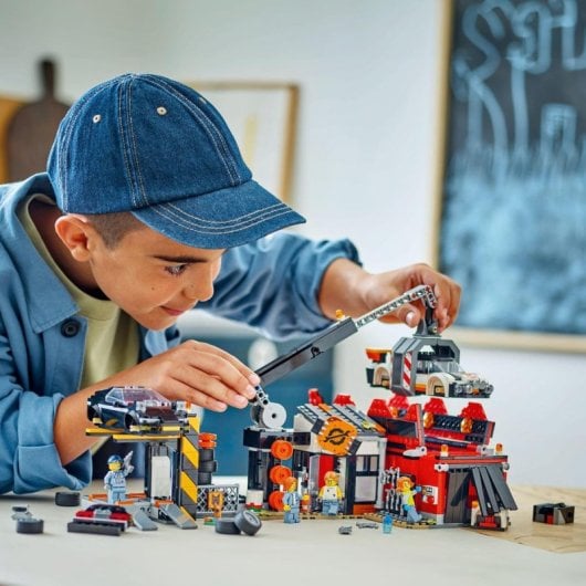 Lego City Desguace con Coches para Niños de 7+ Años