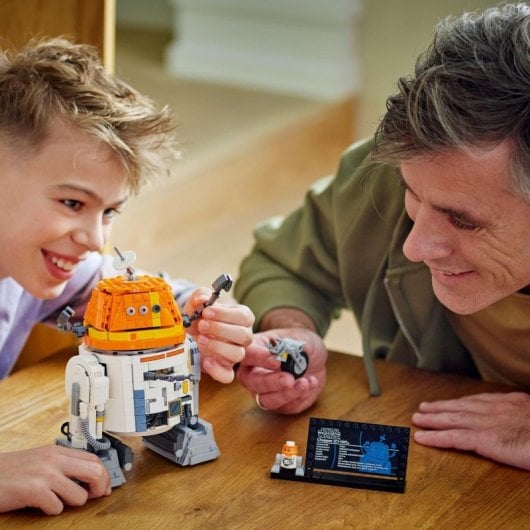 Lego Star Wars: Ahsoka™ Droide Astromecánico Chopper (C1-10P), Maqueta Construible 10+ Años