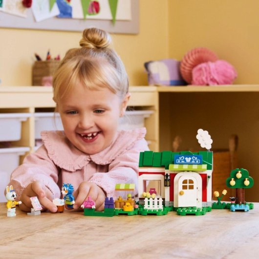 Lego Animal Crossing Tienda de Ropa de las Hermanas Manitas, Juguete de Construcción 6+ Años