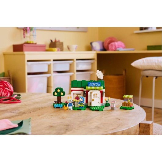 Lego Animal Crossing Tienda de Ropa de las Hermanas Manitas, Juguete de Construcción 6+ Años