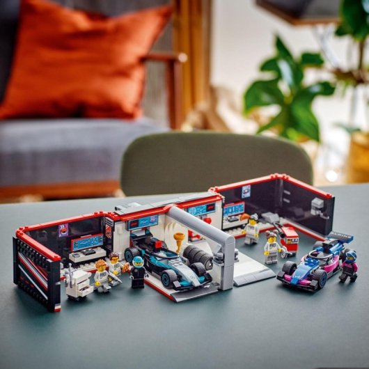 Lego City Garaje de F1 con Coches Mercedes-AMG y Alpine con Minifiguras Mecánicos 7+ Años
