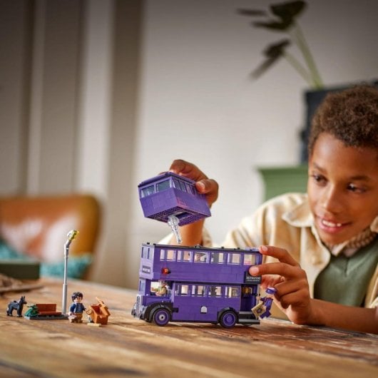 Lego Harry Potter Aventura en el Autobús Noctámbulo, Vehículo de Juguete Mágico, 8+ Años