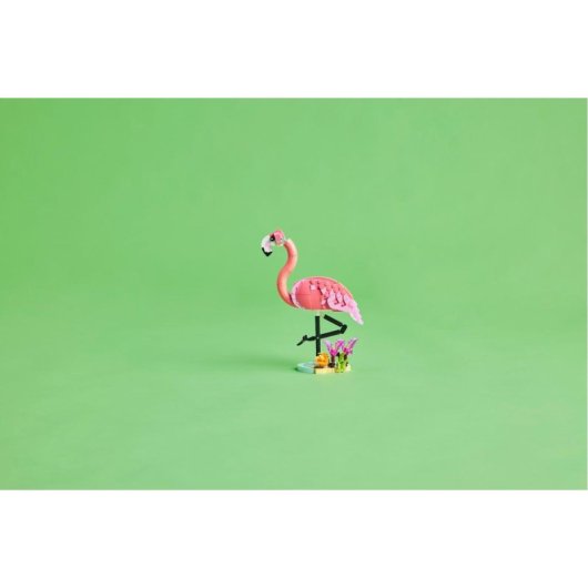 Lego Creator 3en1 Fauna Salvaje: Flamenco Rosa para Niños de 8+ Años