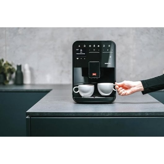 Melitta 270g Halbautomatische Kaffeemaschine, 15 Bar, Doppelmahlwerk, 18 Getränke, Bluetooth, TFT