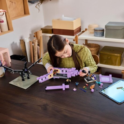 Lego Minecraft El Dragón Ender y el Barco del End para Niños de 8+ Años