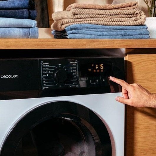 Cecotec Bolero DressCode Dry 7200V Max Secadora Evacuación Carga Frontal F 7Kg