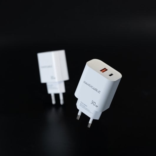 Cargador de pared Nanocable 10.10.2011 30W USB-C PD/USB-A QC compacto blanco