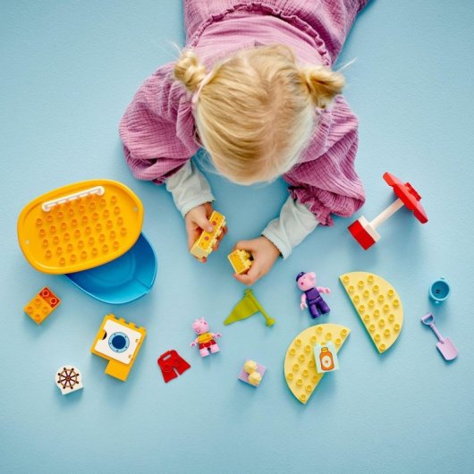 Excursion en bateau Peppa Pig en Lego Duplo pour les enfants de 2 ans et plus