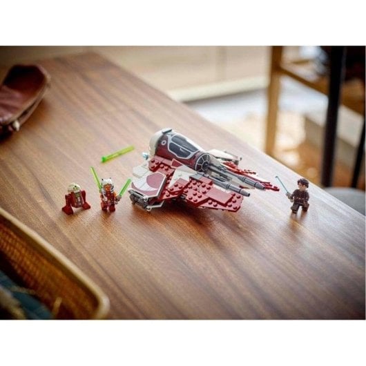 LEGO Star Wars Interceptor Jedi de Ahsoka 75401 290 peças