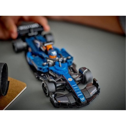 Lego Speed Champions Coche de Carreras Williams Racing FW46 F1, Vehículo y Piloto, 10+ Años