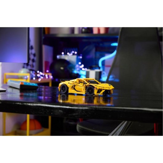 Lego Technic Chevrolet Corvette Stingray Vehículo Deportivo para Niños de 9+ Años