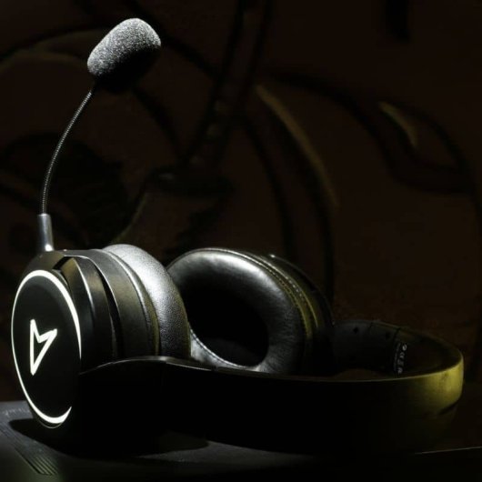 Auricular Steelplay Wireless Gaming RGB Bluetooth 5.1 Diadema Multiplataforma