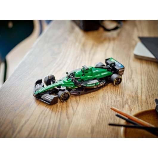Lego Speed Champions Coche de Carreras Aston Martin Aramco F1 AMR24 para Niños de 10+ Años