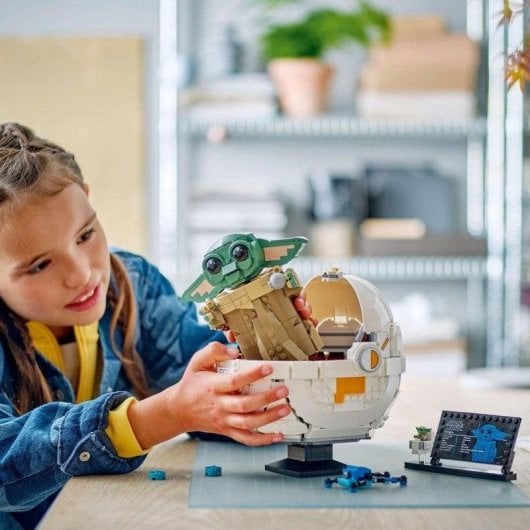 LEGO Star Wars Grogu com Aerocuna 75403 1048 peças