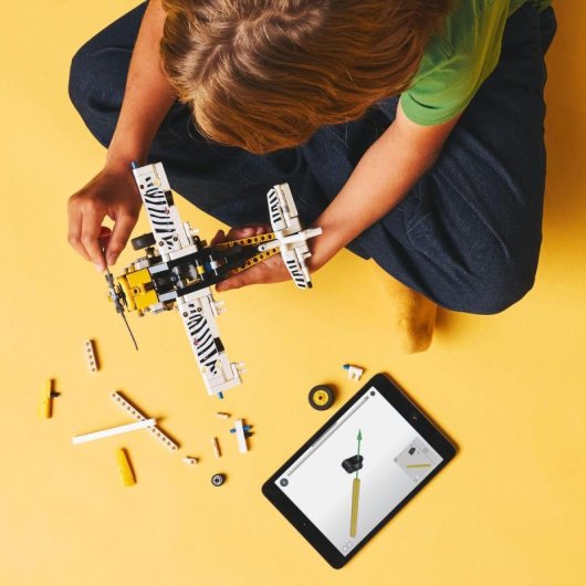 Avião Lego Technic: modelo de avião com tema de zebra para crianças a partir dos 8 anos 42198