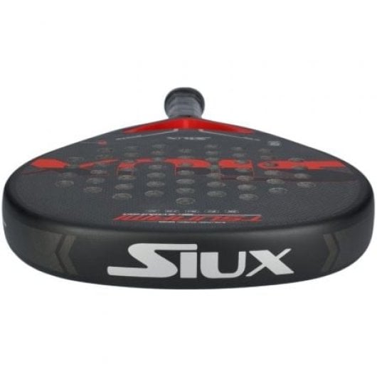 Pala Siux Tsunami Revolution Carbono 3K Balance Medio Control Avanzado Rojo/Negro