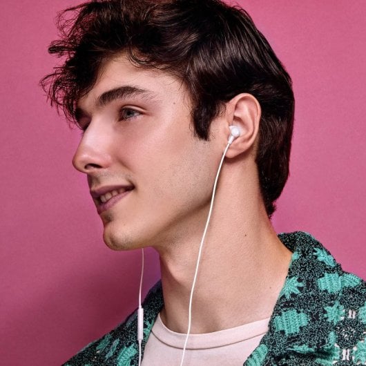 Auriculares Energy Sistem con cable Tipo C, micrófono y sonido HD integrado